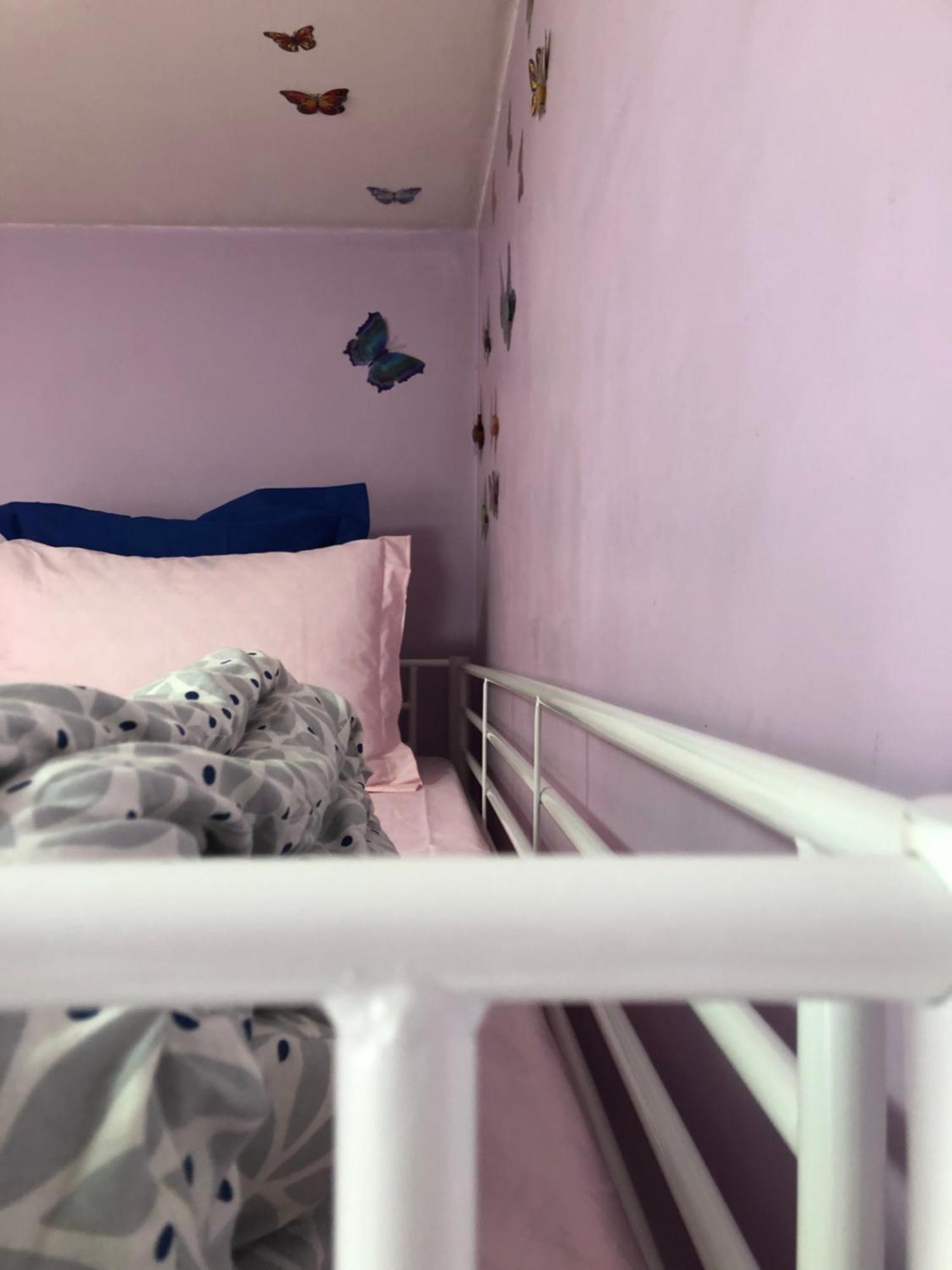 Female-Dortoir Femme -Dorm Shared Room Paris 博比尼 外观 照片