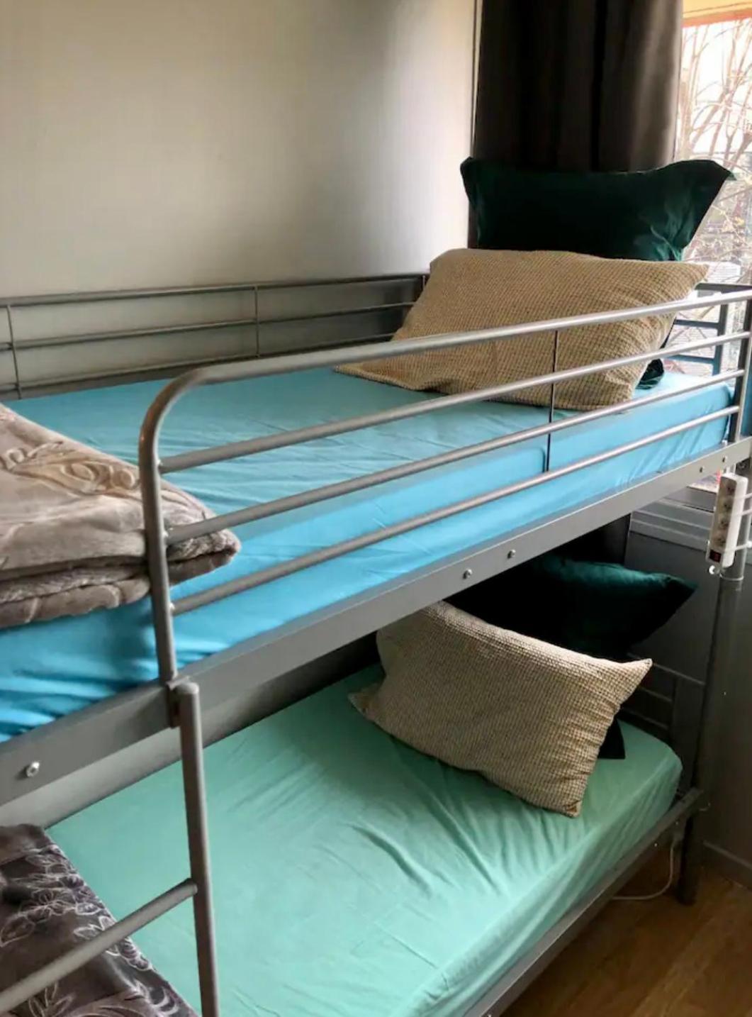 Female-Dortoir Femme -Dorm Shared Room Paris 博比尼 外观 照片